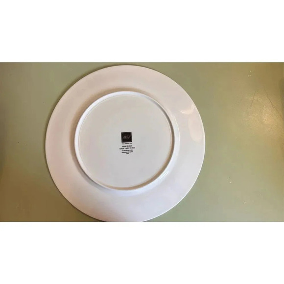 Mikasa Lady in Red Fine China Bone Decorative Plate Japan - Picture 5 of 8